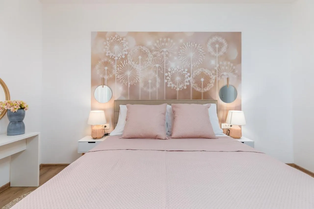 Wine House Apartments & Rooms Marceta