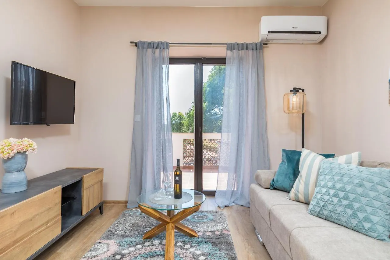 Wine House Apartments & Rooms Marceta