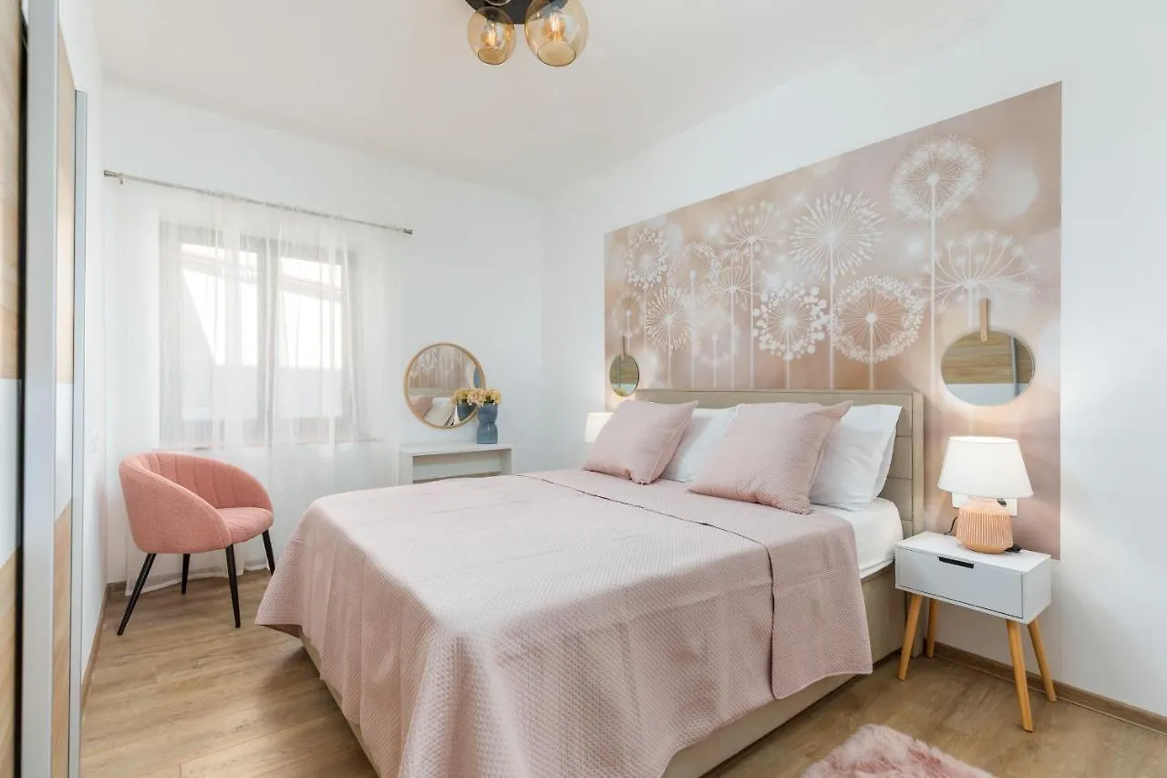 Wine House Apartments & Rooms Marceta